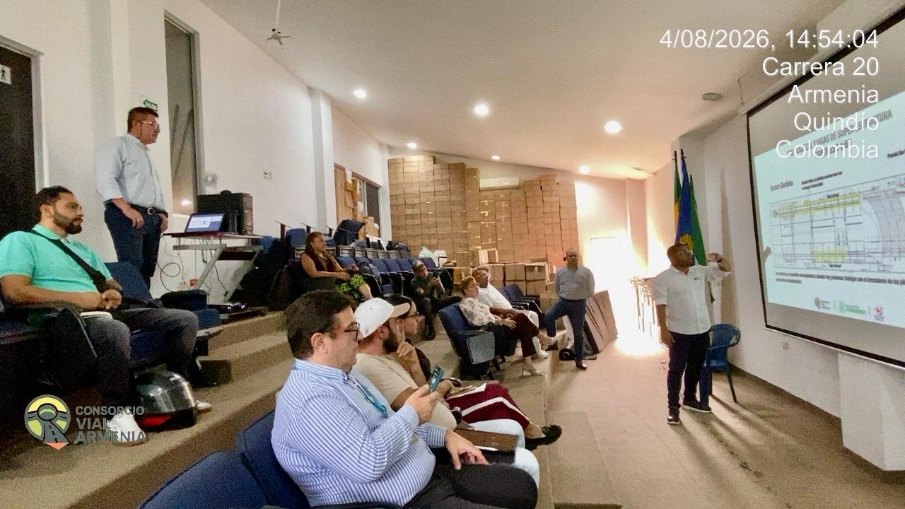 Socialización de la Fase 4 del PMT con el Sector Salud en la Sala de Crisis de Bomberos 3